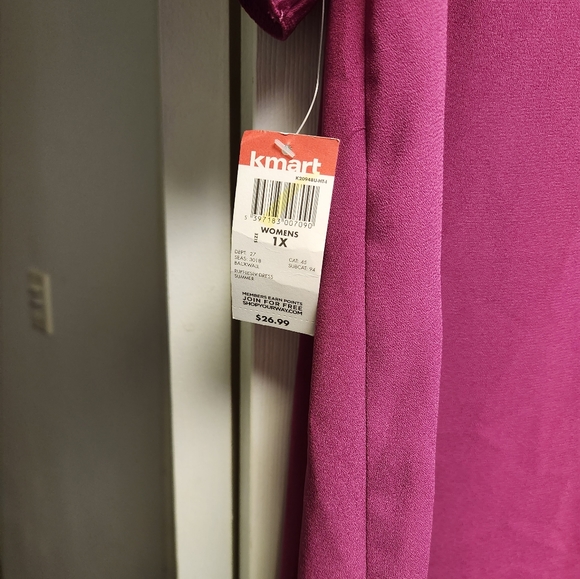 Dress - Picture 2 of 3